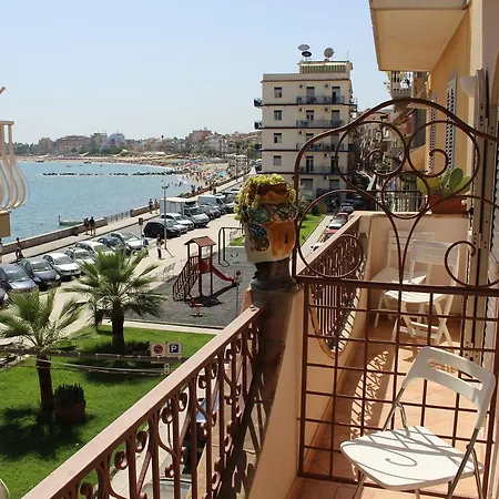 Mora Hotel Giardini Naxos