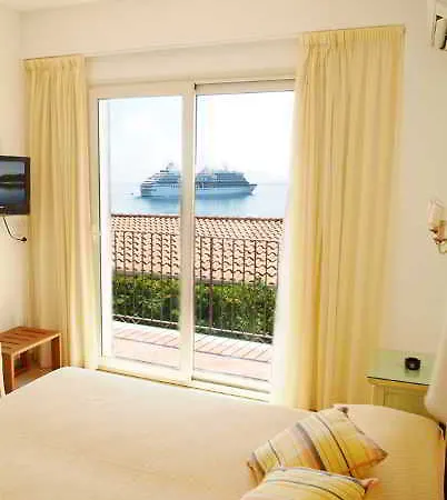 Mora Hotel