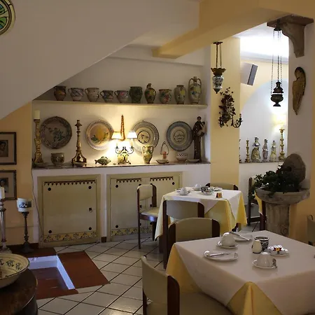 Mora Hotel