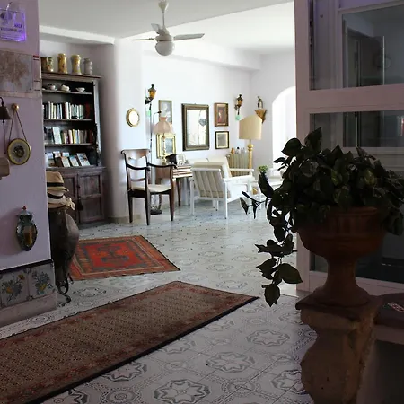 Mora Hotel
