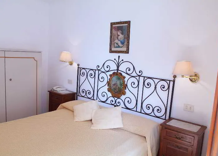 Mora Hotel