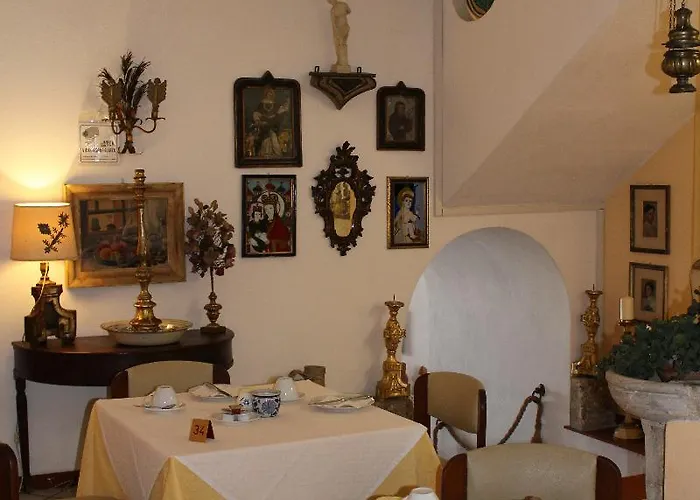 Hotel Mora