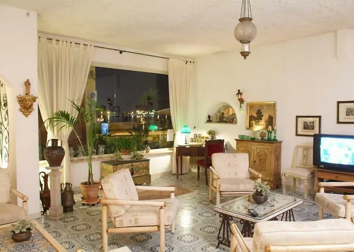 Mora Hotel