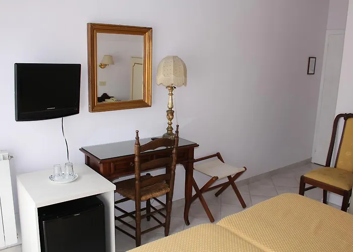 Mora Джардини-Наксос